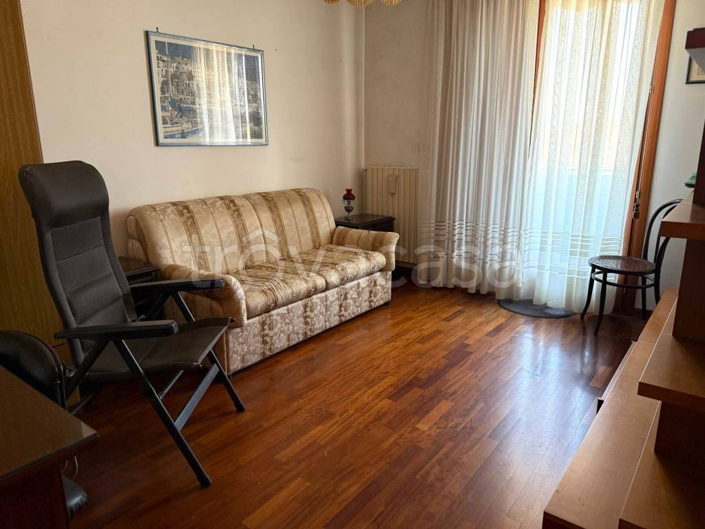 immagine annuncio 5 di 8