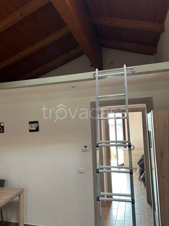 immagine annuncio 5 di 8