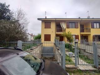 Villa a schiera in in vendita da privato ad alessandria via tortona, 11f