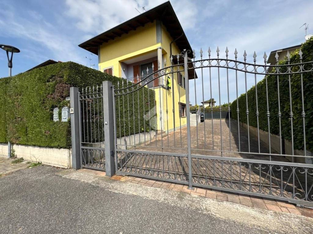 immagine annuncio 1 di 15