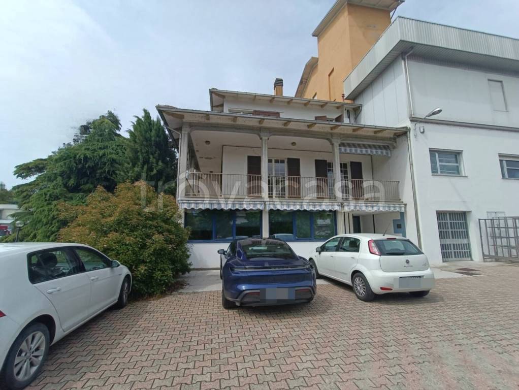immagine annuncio 1 di 7