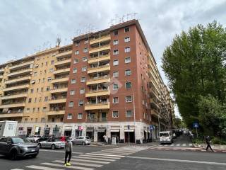 Appartamento in affitto a roma viale amelia, 5