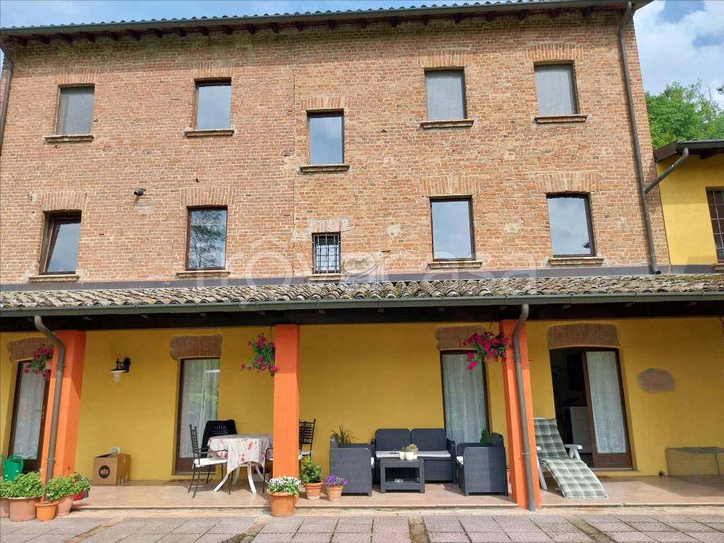 immagine annuncio 1 di 15