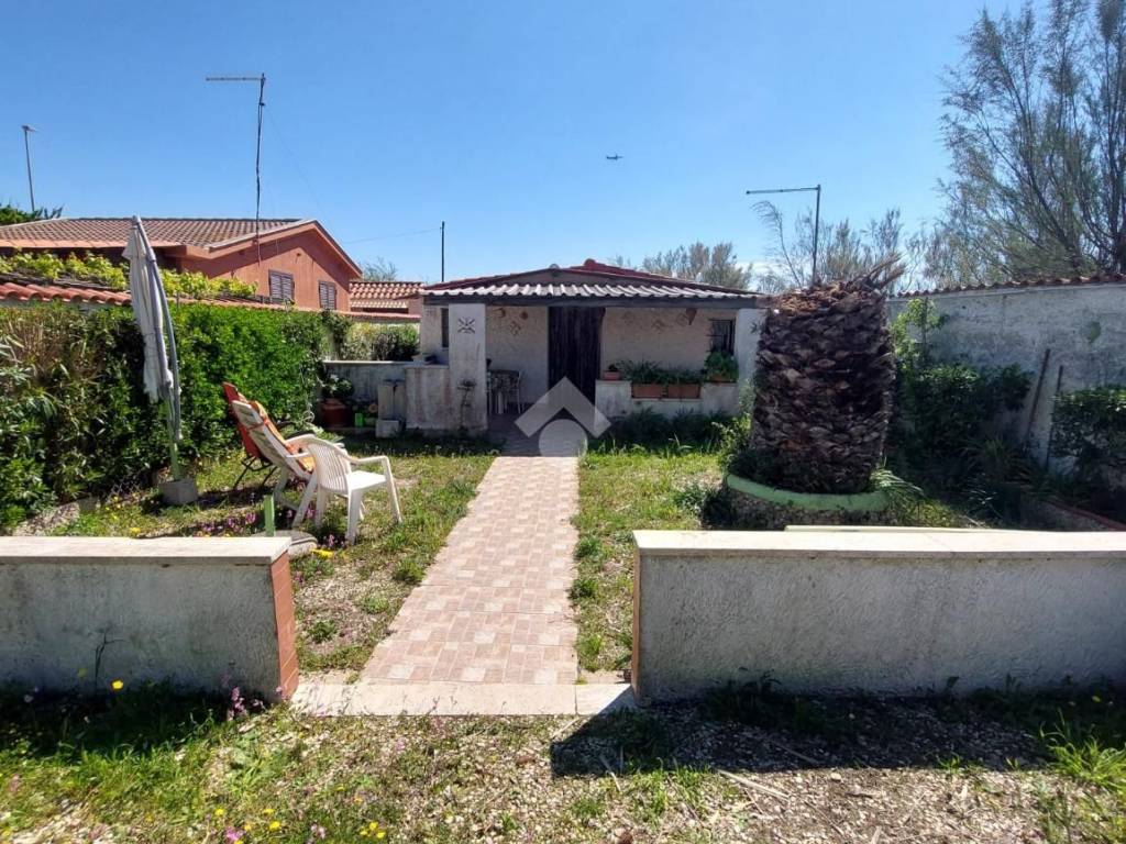 Case in vendita a Focene di Fiumicino - TrovaCasa