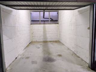 Garage in vendita a fiumicino via andrea mantegna