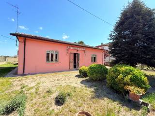 Villa in vendita a mesola via gigliola, 37
