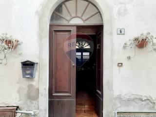 Casa indipendente in vendita a canneto sull'oglio via pettenati, 6