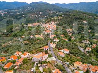 Appartamento in affitto a finale ligure strada di gorra