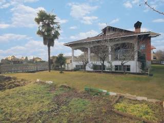 Casa indipendente in vendita a lessona via adelchi cerruti, 40