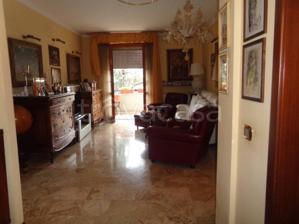 immagine annuncio 1 di 8