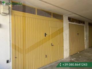 Garage in vendita a bari via giorgio castriota skanderbeg