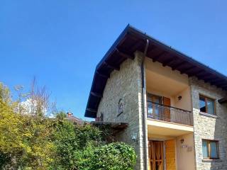 Villa bifamiliare in affitto a rovetta via del lò, 8