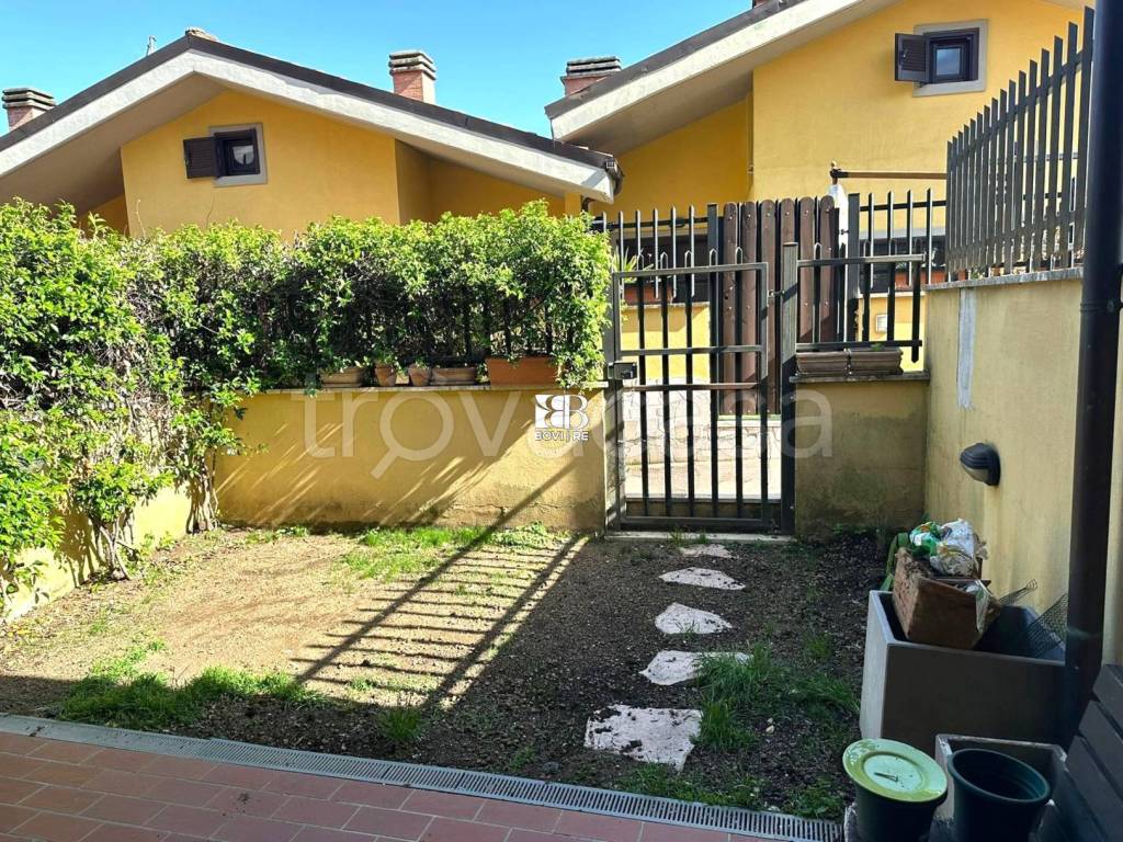 Ville a schiera in vendita a Roma Casetta Mattei, Pisana, Bravetta -  TrovaCasa