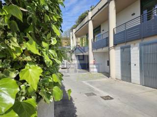 Garage in vendita a lonato del garda via albertano da brescia