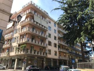 Appartamento in vendita a cava de' tirreni piazza vittorio emanuele ii