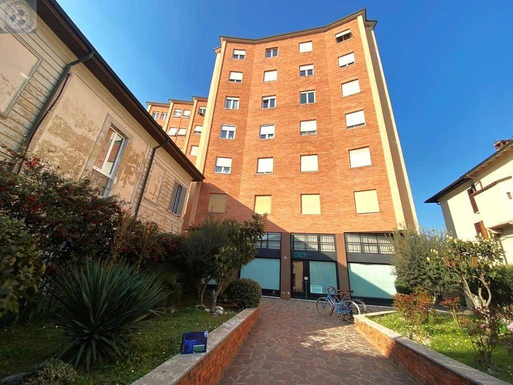 immagine annuncio 1 di 14