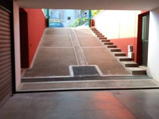 Garage in vendita a bitetto via santagostino, 4