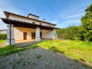 Appartamento in vendita a prato via campostino di mezzana