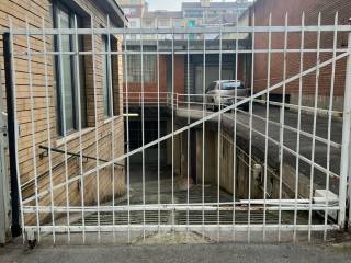 Garage in vendita a torino via bibiana, 110