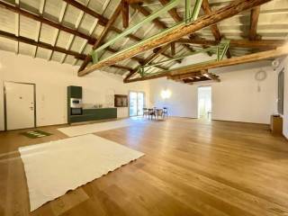 Casa indipendente in affitto a bagnolo san vito 