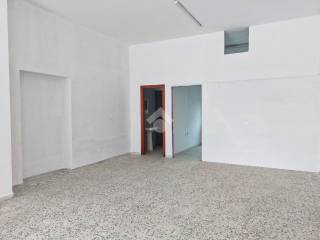 Garage in vendita a cropani via antonio gramsci