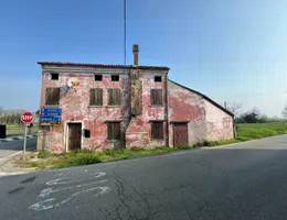 Appartamento all'asta a gavello via arginone inferiore