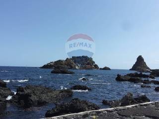 Casa indipendente in vendita ad aci castello via ferretti, 32/34