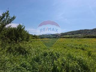 Terreno agricolo in vendita a campagnano di roma stradone corto, 8