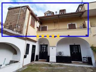 Appartamento all'asta a casagiove leonardo santorio vico iii
