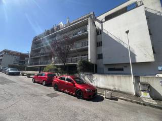Garage in vendita ad albano laziale via aldo gattanelli, 9