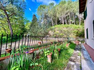 Appartamento in vendita a bagno a ripoli via alessandro manzoni