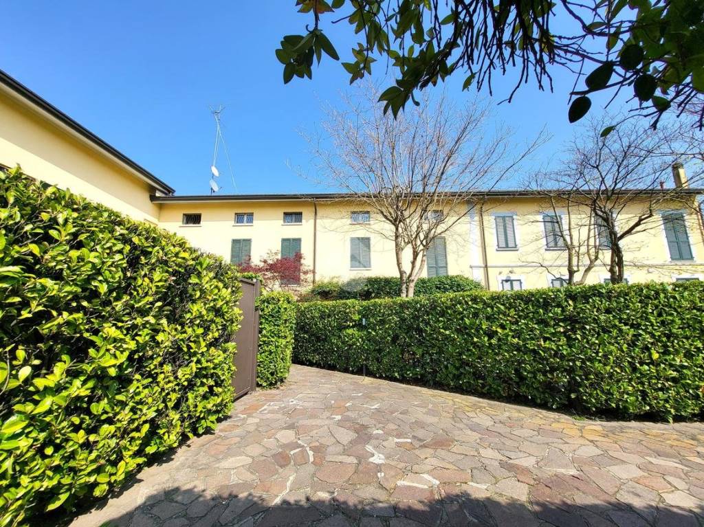immagine annuncio 1 di 15