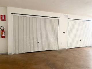 Garage in affitto a pescara via masaccio