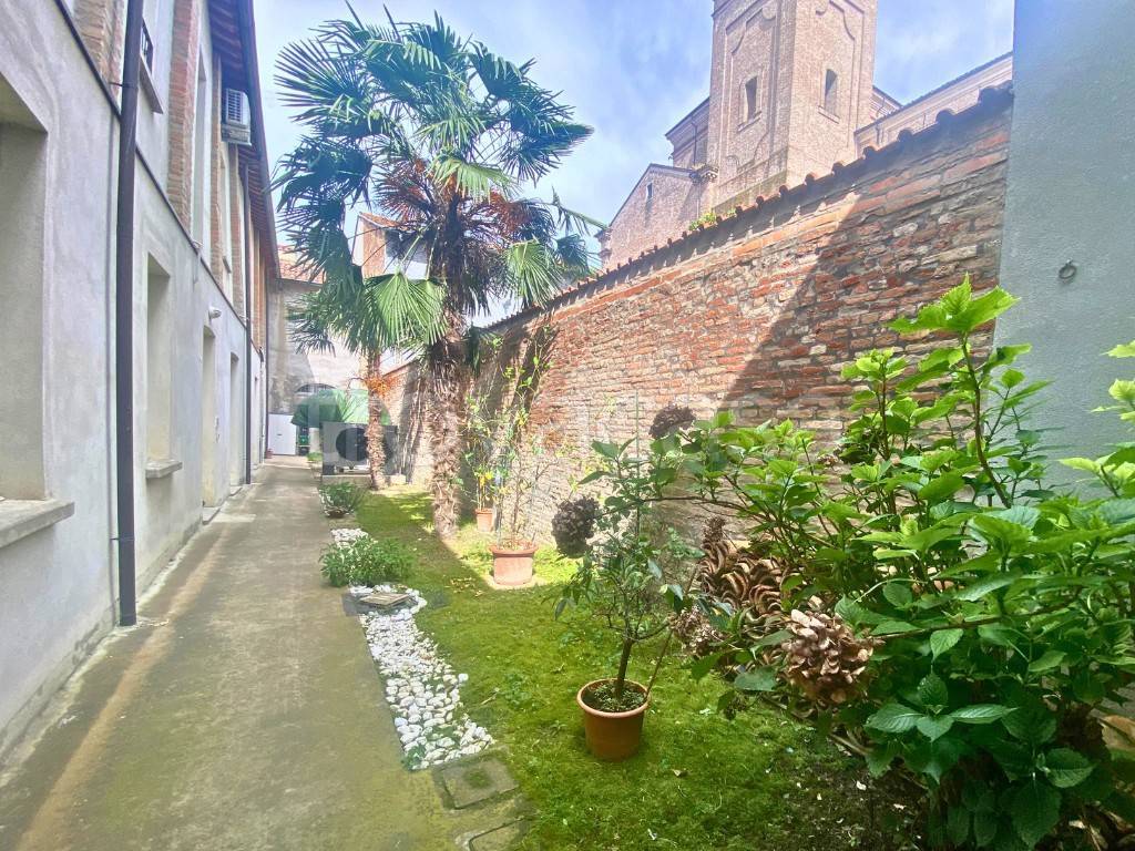 immagine annuncio 1 di 9