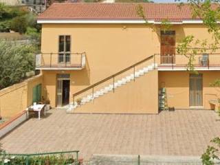 Villa bifamiliare in in affitto da privato a settingiano via carfellà, 2