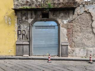 Posto auto in affitto a napoli via chiatamone, 34