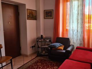 Appartamento in in affitto da privato a leggiuno via vincenzo gioberti, 8