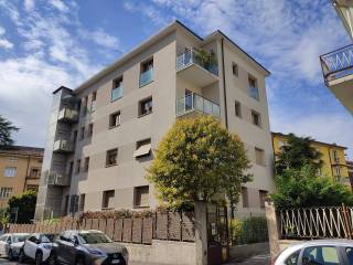 Appartamento in vendita a bergamo via luciano manara