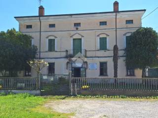 Villa bifamiliare in vendita a castelbelforte via colonna