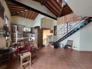 Appartamento in vendita a firenze via pimentel