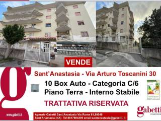 Garage in vendita a sant'anastasia via arturo toscanini, 30