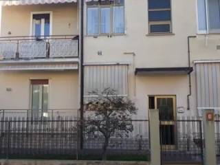Appartamento all'asta a san pier d'isonzo via benedetto croce, 8