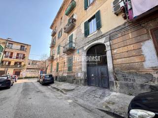 Appartamento in vendita a napoli via paolo giovio