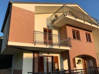 Villa bifamiliare in in vendita da privato a isernia via richard wagner, 16b