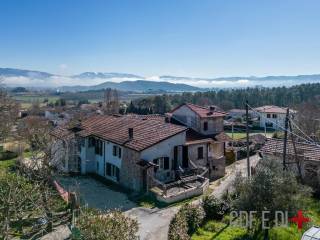 Villa bifamiliare in vendita a greccio via spinacceto