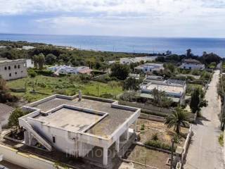 Villa in vendita a maruggio 
