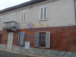 Villa in vendita ad alessandria via bellocchio
