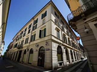 Appartamento in in affitto da privato a novara corso felice cavallotti, 24