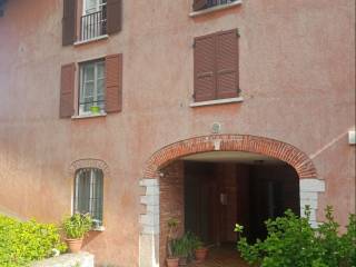 Ufficio in in affitto da privato a san felice del benaco viale italia, 1