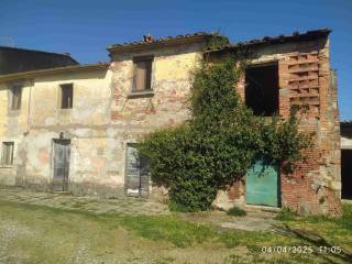 Casa indipendente in vendita a ponte buggianese via piave